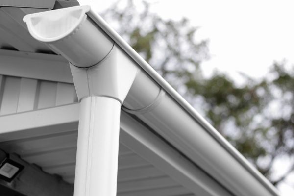 Vinyl Gutters Installation in Sanford
