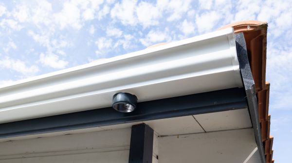 Seamless Gutters Installation in Sanford