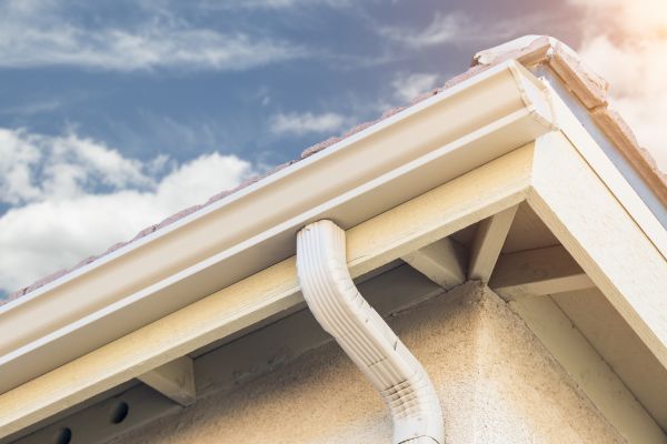 Seamless Gutter Replacement in Sanford